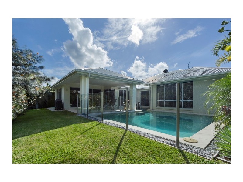 28 Sandhurst Crescent, Peregian Springs QLD 4573
