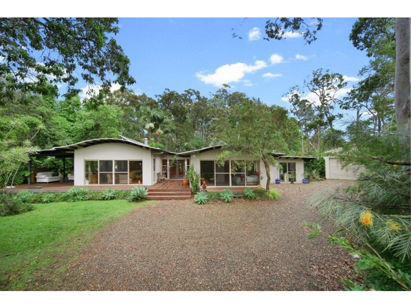 37 Lake Weyba Drive, Weyba Downs QLD 4562