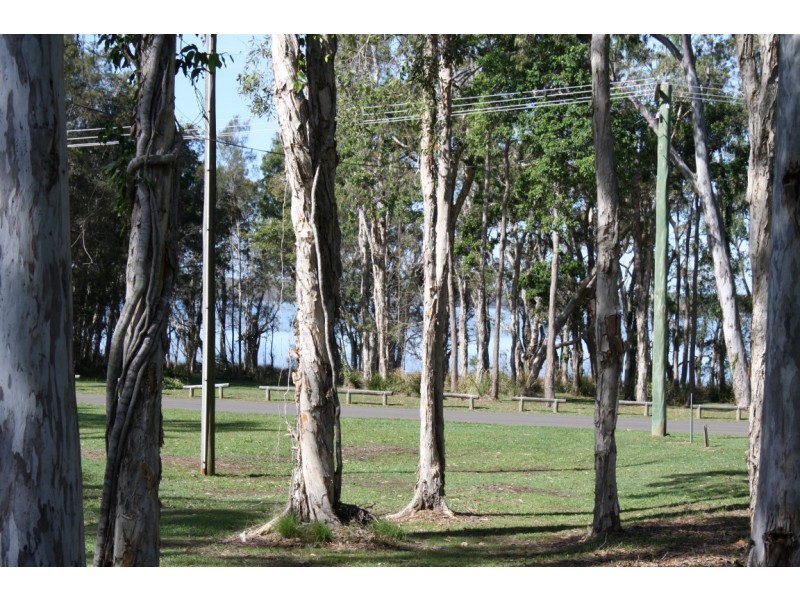 37 Lake Weyba Drive, Weyba Downs QLD 4562