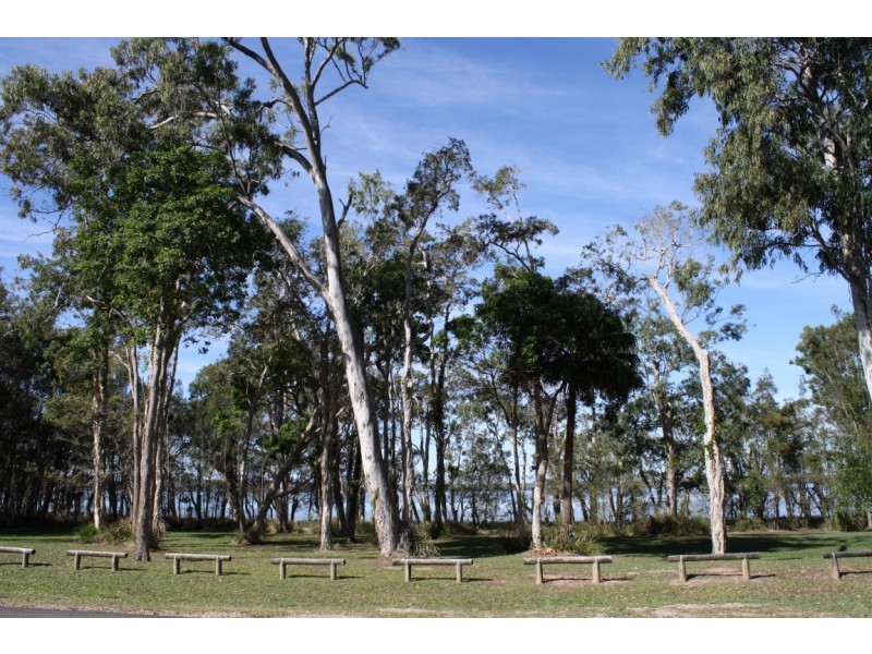 37 Lake Weyba Drive, Weyba Downs QLD 4562