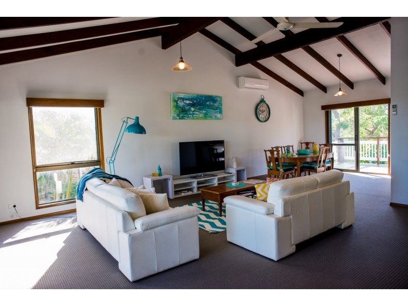 16 Banksia Ave, Noosa Heads QLD 4567