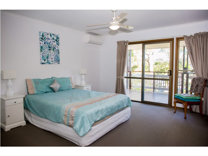 16 Banksia Ave, Noosa Heads QLD 4567