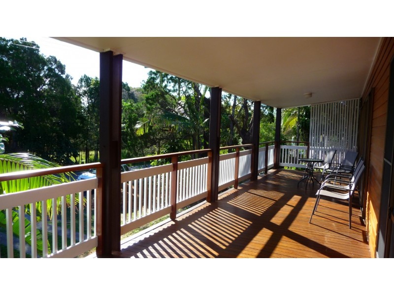 16 Banksia Ave, Noosa Heads QLD 4567