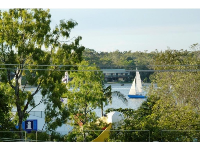 2/181 Gympie Terrace, Noosaville QLD 4566