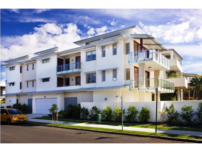 2/181 Gympie Terrace, Noosaville QLD 4566