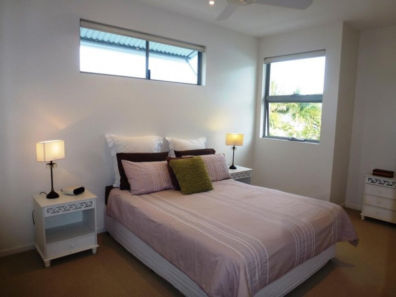 2/181 Gympie Terrace, Noosaville QLD 4566