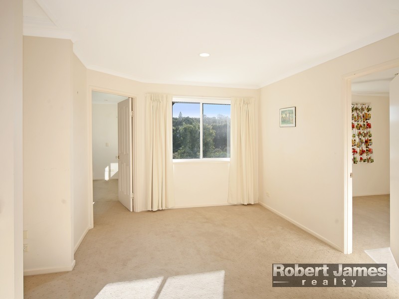 12 Freedom Place, Sunrise Beach QLD 4567