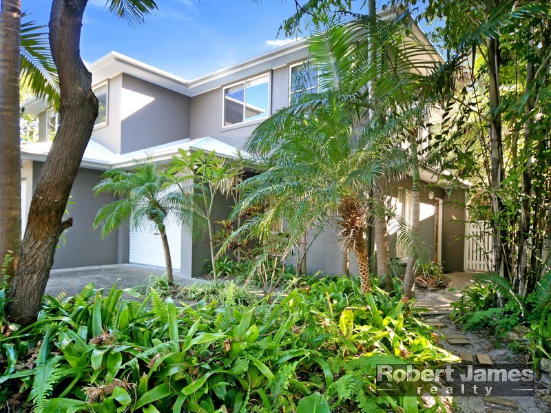 2/23 Hill Street, Sunshine Beach QLD 4567