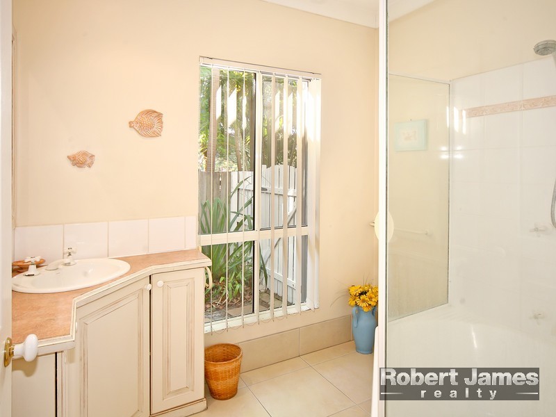 2/23 Hill Street, Sunshine Beach QLD 4567
