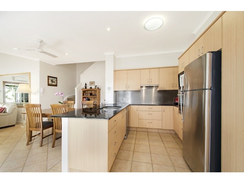 2/25 Bluefin Court, Noosa Waters QLD 4566