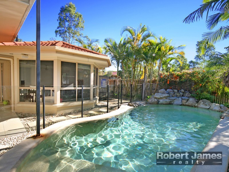 6 Daintree Way, Tewantin QLD 4565