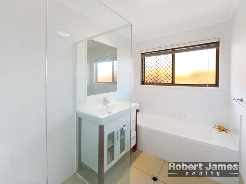 6 Daintree Way, Tewantin QLD 4565
