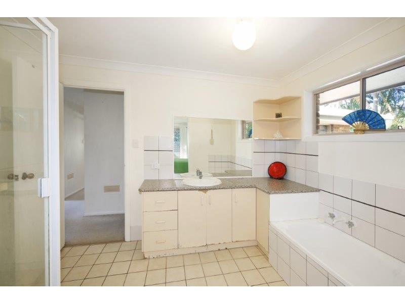 28 Yellowood Close, Tewantin QLD 4565