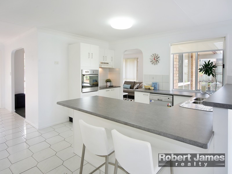 105 St Andrews Drive, Tewantin QLD 4565