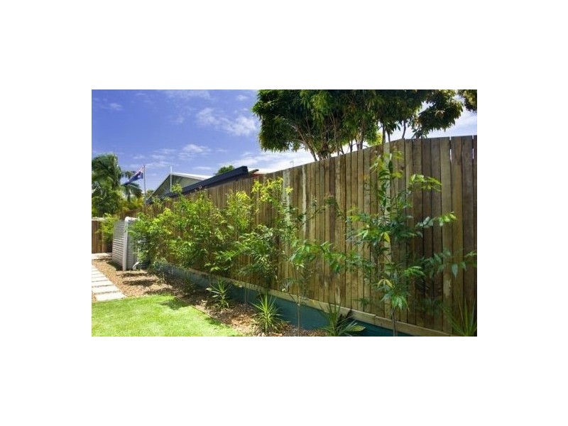 18 Nannygai Street, Noosaville QLD 4566