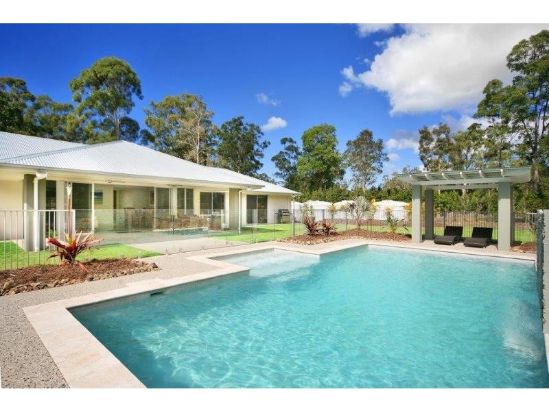 14 Adensfield Court, Cooroibah QLD 4565