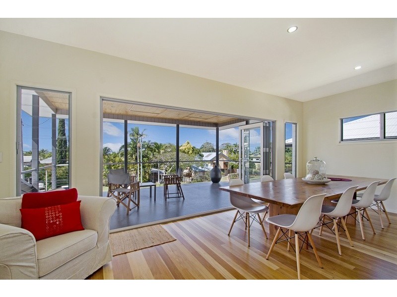 12 Hendry Street, Tewantin QLD 4565