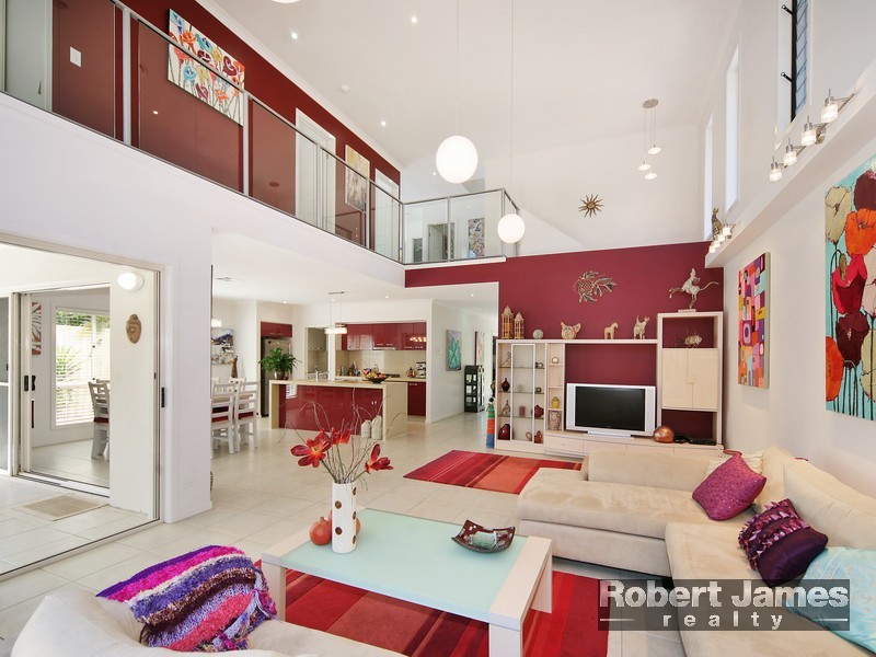 20 Myles Street, Tewantin QLD 4565