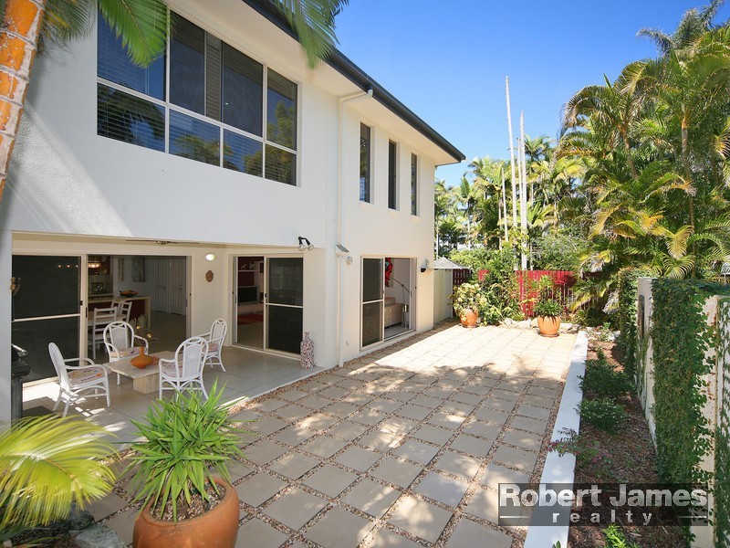 20 Myles Street, Tewantin QLD 4565