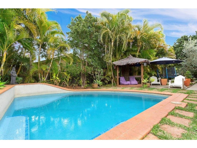 5 Prestwick Court, Tewantin QLD 4565