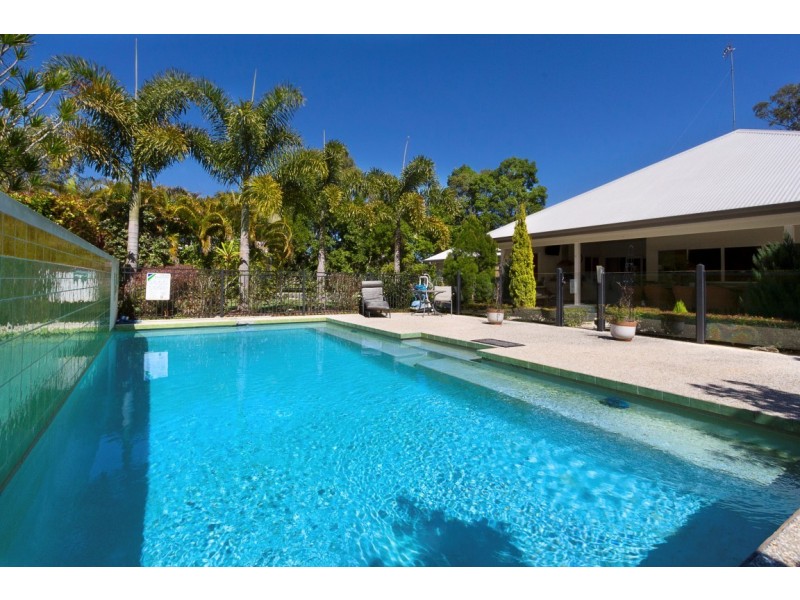 50 Devonstone Drive, Cooroibah QLD 4565