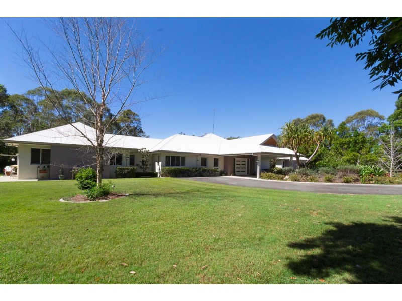 50 Devonstone Drive, Cooroibah QLD 4565