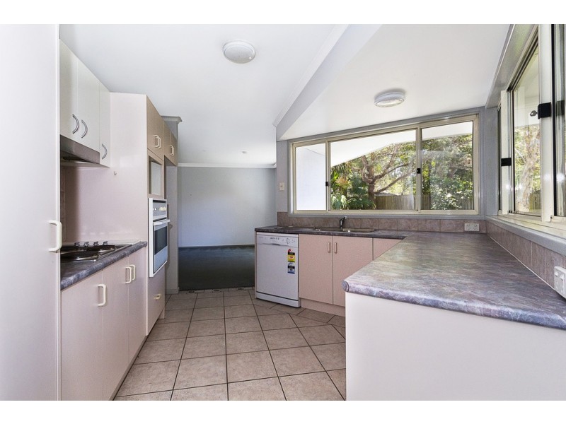 24 Lyndhurst Grove, Tewantin QLD 4565