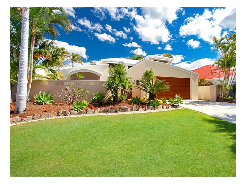 14 Masthead Quay, Noosa Waters QLD 4566