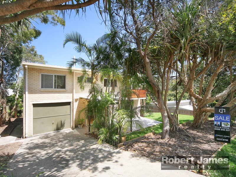 4 Oak Street, Sunshine Beach QLD 4567