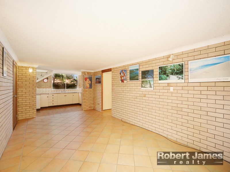 4 Oak Street, Sunshine Beach QLD 4567