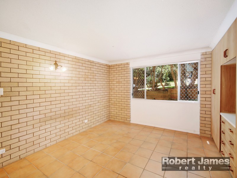 4 Oak Street, Sunshine Beach QLD 4567