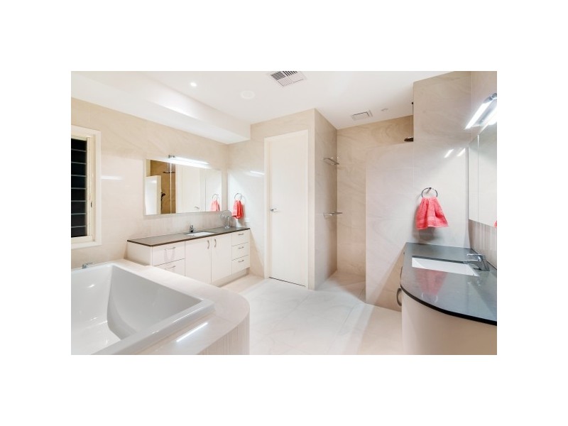 190 Balgownie Drive, Peregian Springs QLD 4573