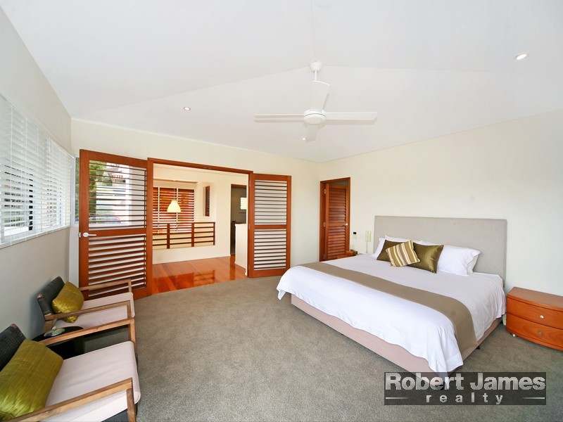 16 The Quarterdeck, Noosa Heads QLD 4567