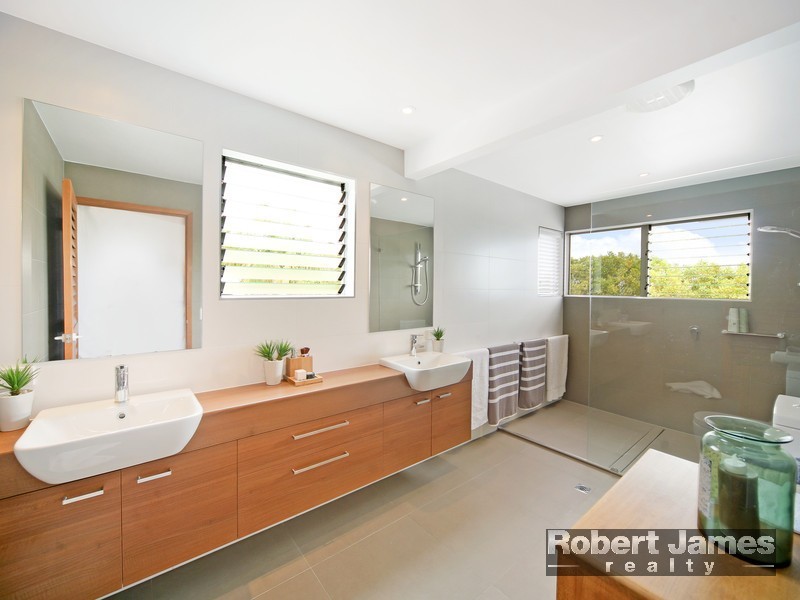 16 The Quarterdeck, Noosa Heads QLD 4567