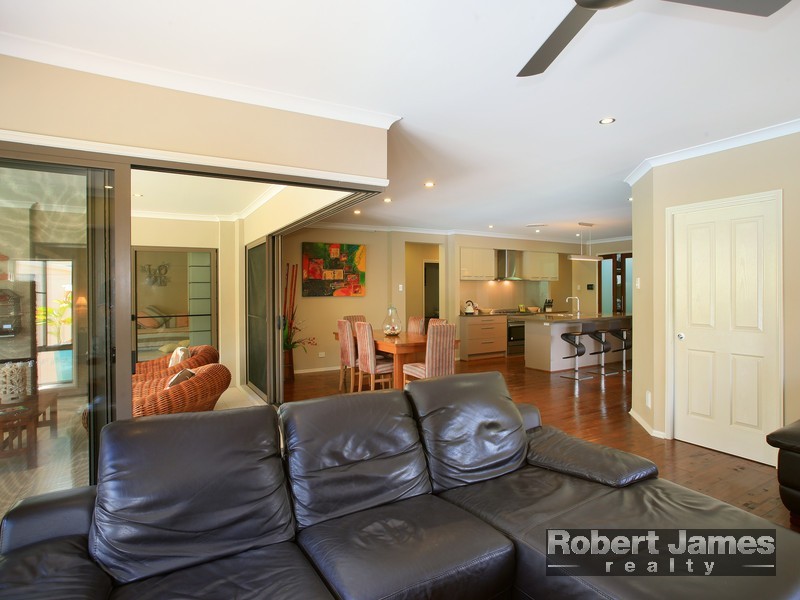 13 Augusta Circuit, Peregian Springs QLD 4573