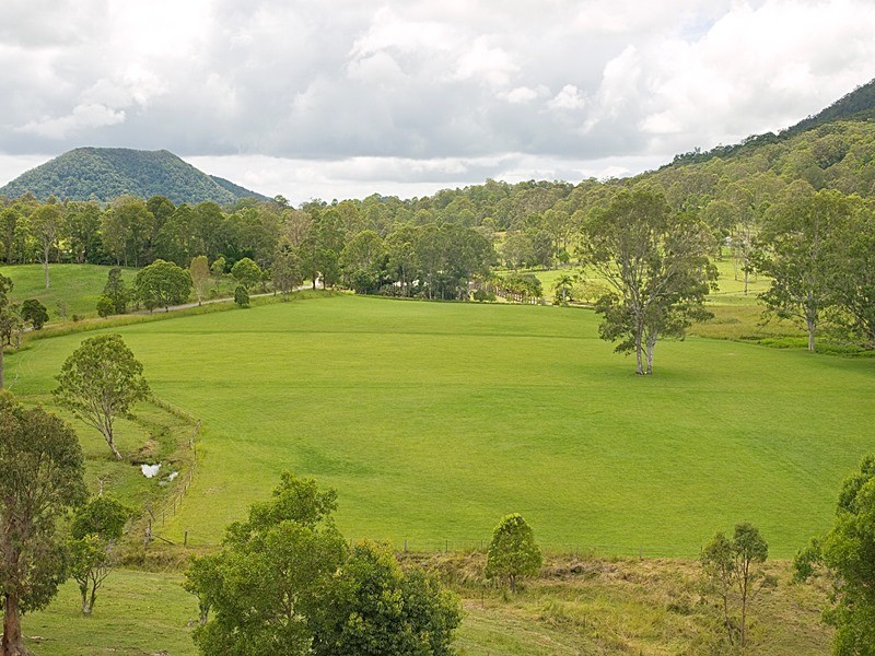 6 Fleetwood Road, Eumundi QLD 4562