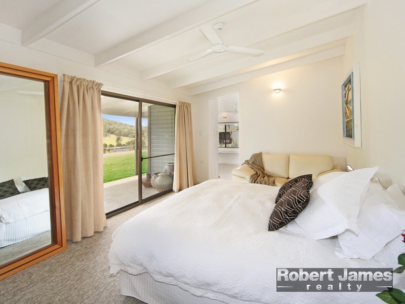 6 Fleetwood Road, Eumundi QLD 4562