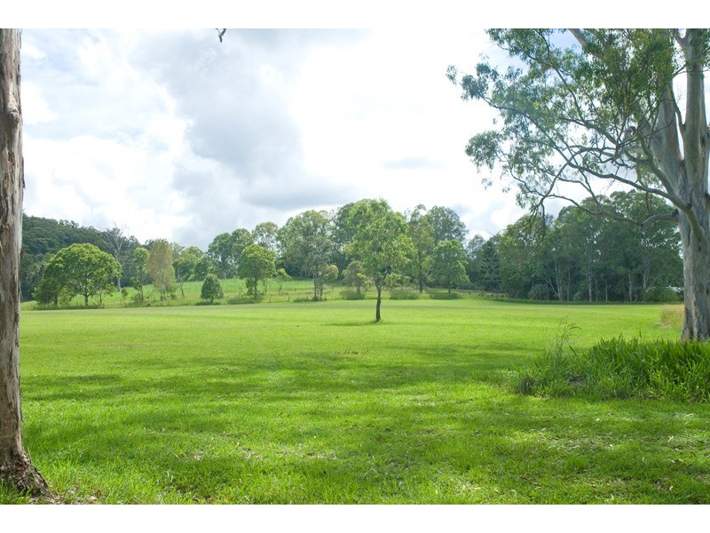 6 Fleetwood Road, Eumundi QLD 4562