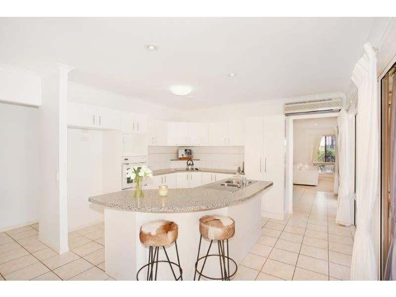 9 Sternlight Street, Noosa Waters QLD 4566