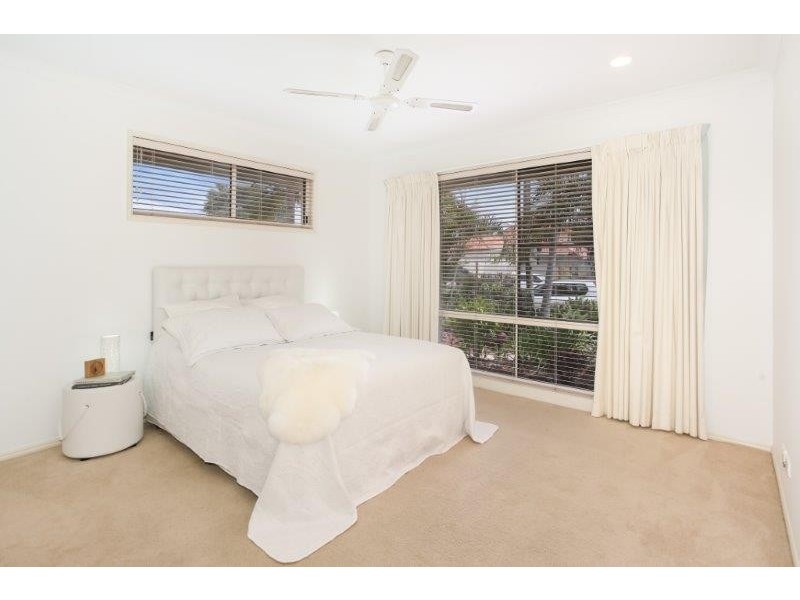 9 Sternlight Street, Noosa Waters QLD 4566