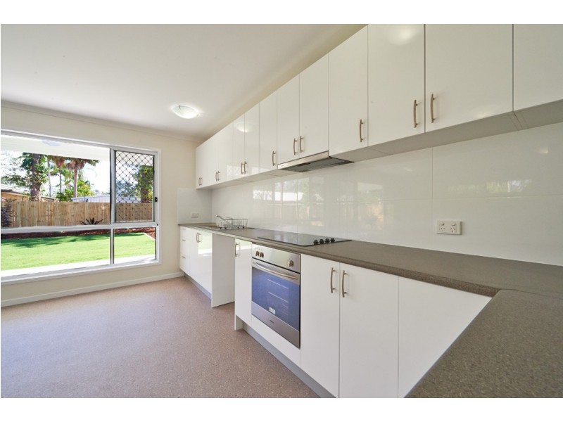 13 Shields Street, Tewantin QLD 4565