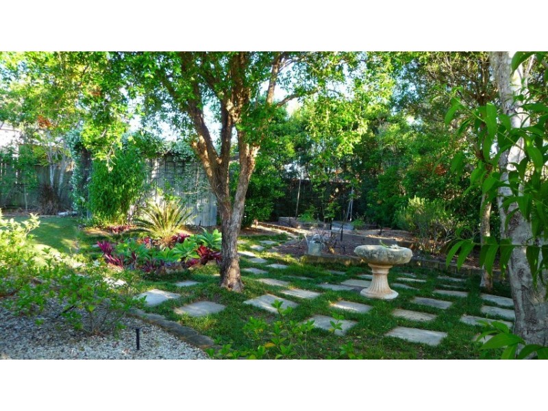 7 Lowe Court, Tewantin QLD 4565