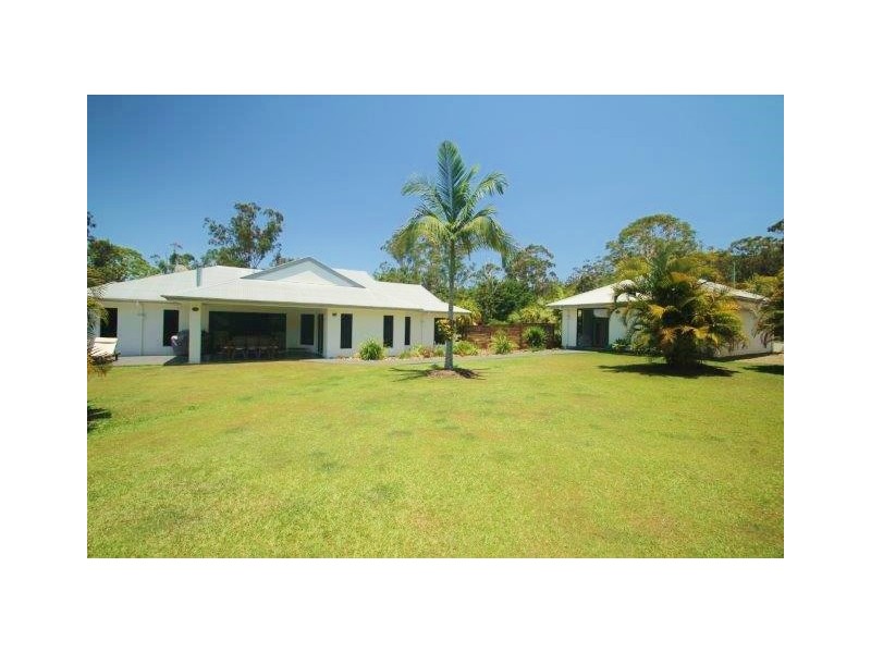 5 Whipbird Place, Doonan QLD 4562