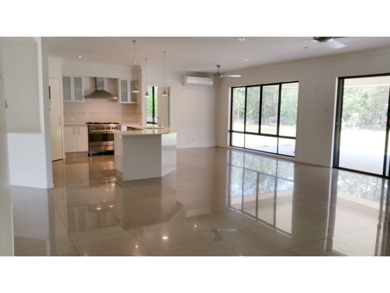 Cooroibah QLD 4565