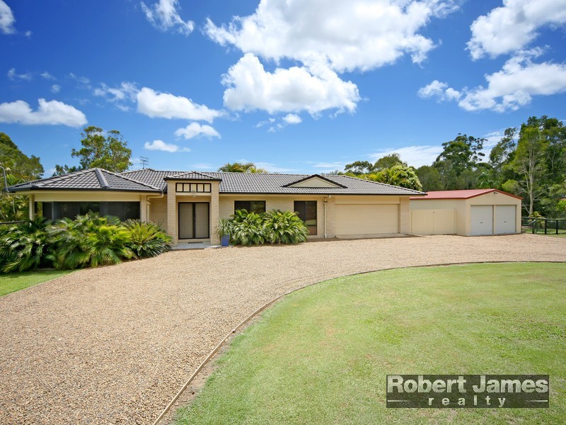10 Craigslea Court, Cooroibah QLD 4565