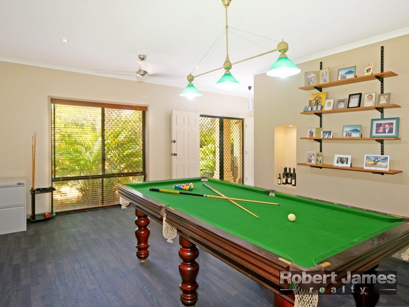 10 Craigslea Court, Cooroibah QLD 4565