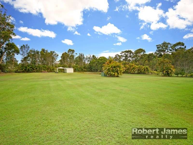 10 Craigslea Court, Cooroibah QLD 4565