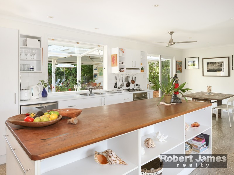 5 Koel Street, Noosaville QLD 4566