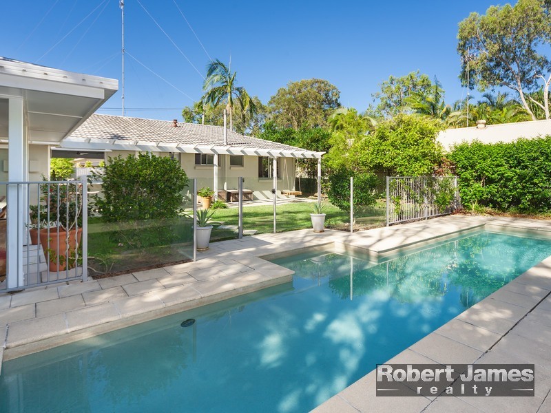 5 Koel Street, Noosaville QLD 4566