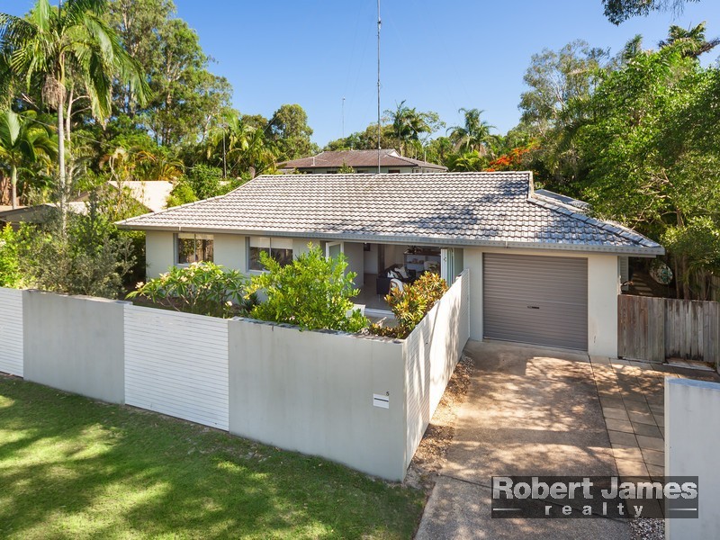 5 Koel Street, Noosaville QLD 4566